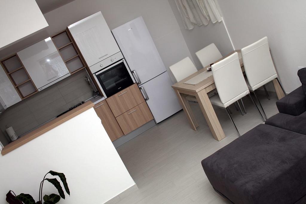 Apartman Mare 마슬레니차 외부 사진
